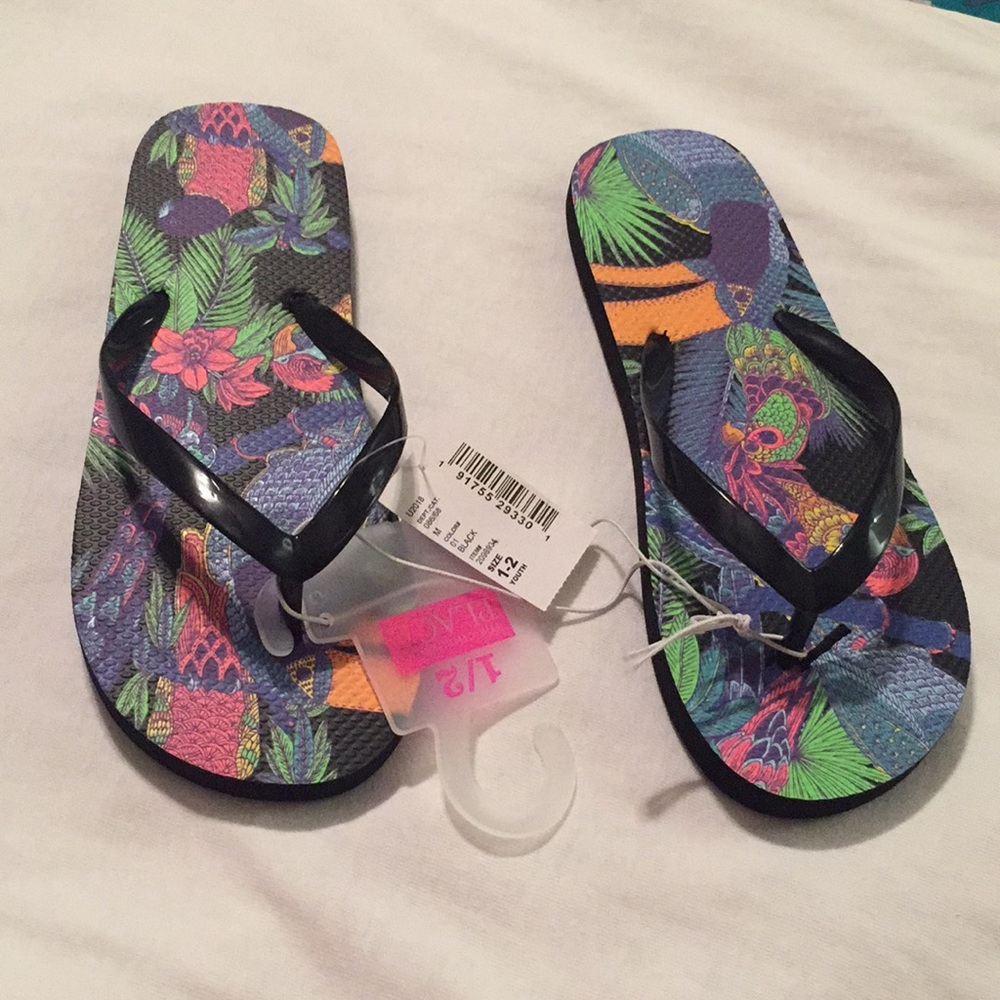 Children’s Place Youth Flip Flops
